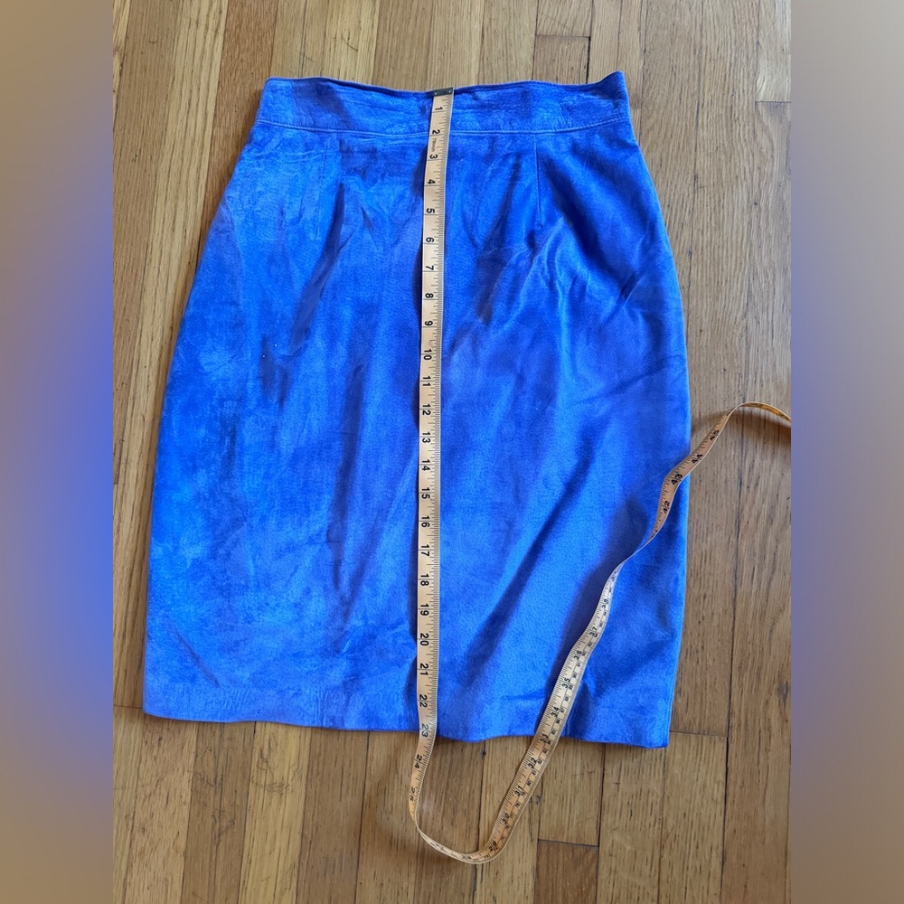 80s Vintage Periwinkle Suede Pencil Skirt - Picture 8 of 8